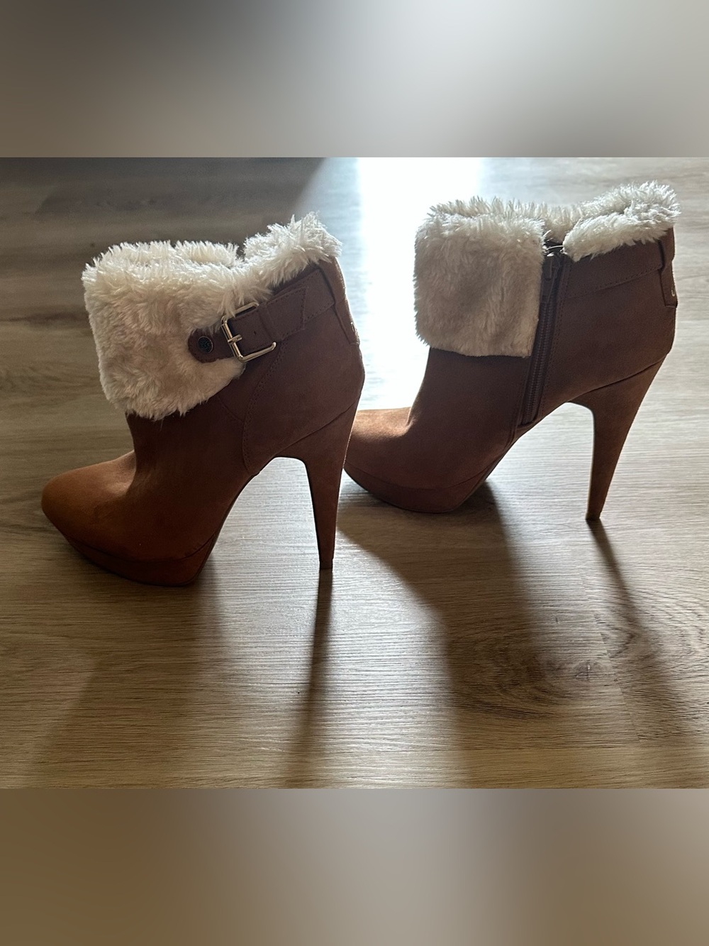 Guess Tan Ankle Booties with Cream Faux-Fur Cuff